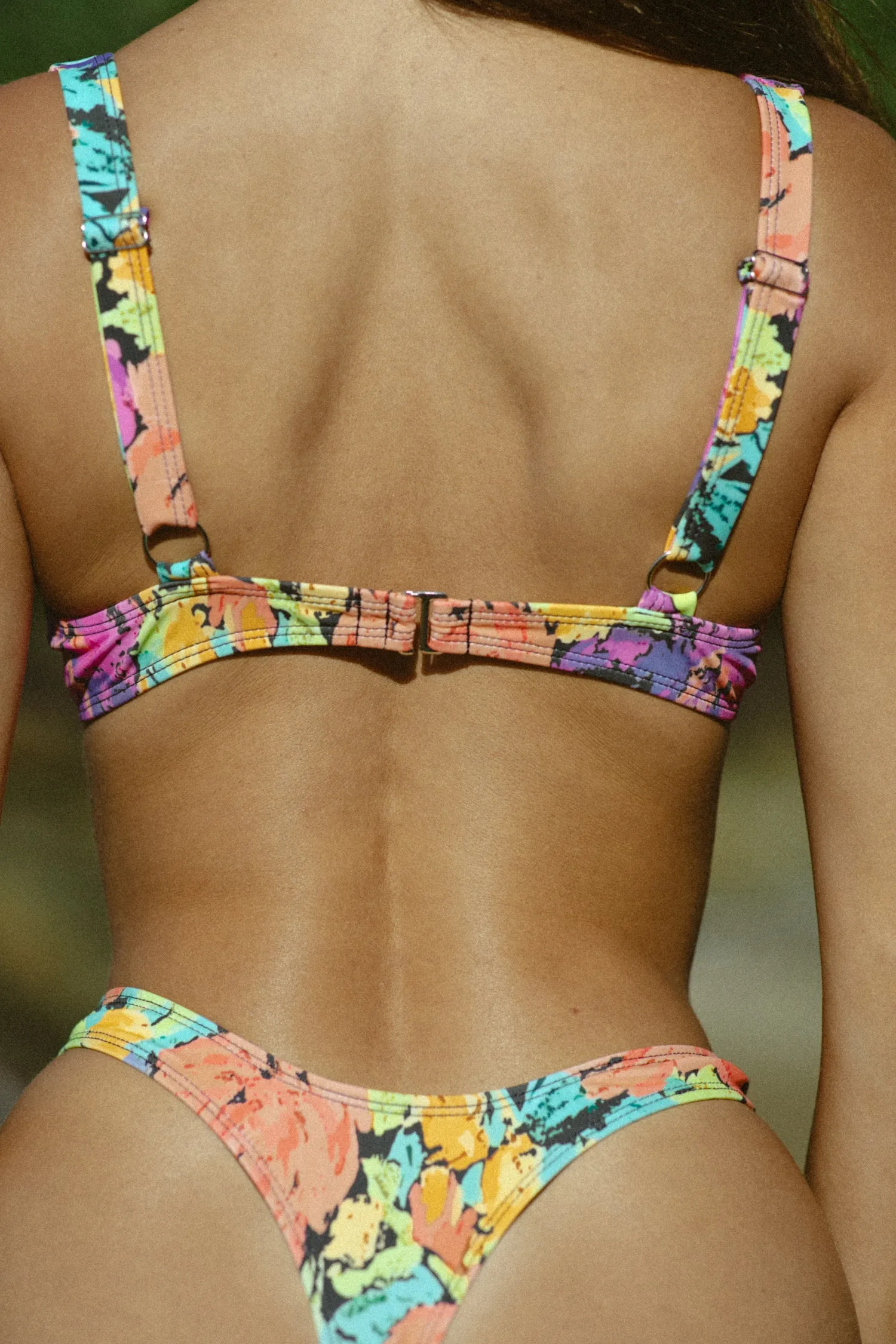 90s Underwire Bikini Top with a Twist - Calypso