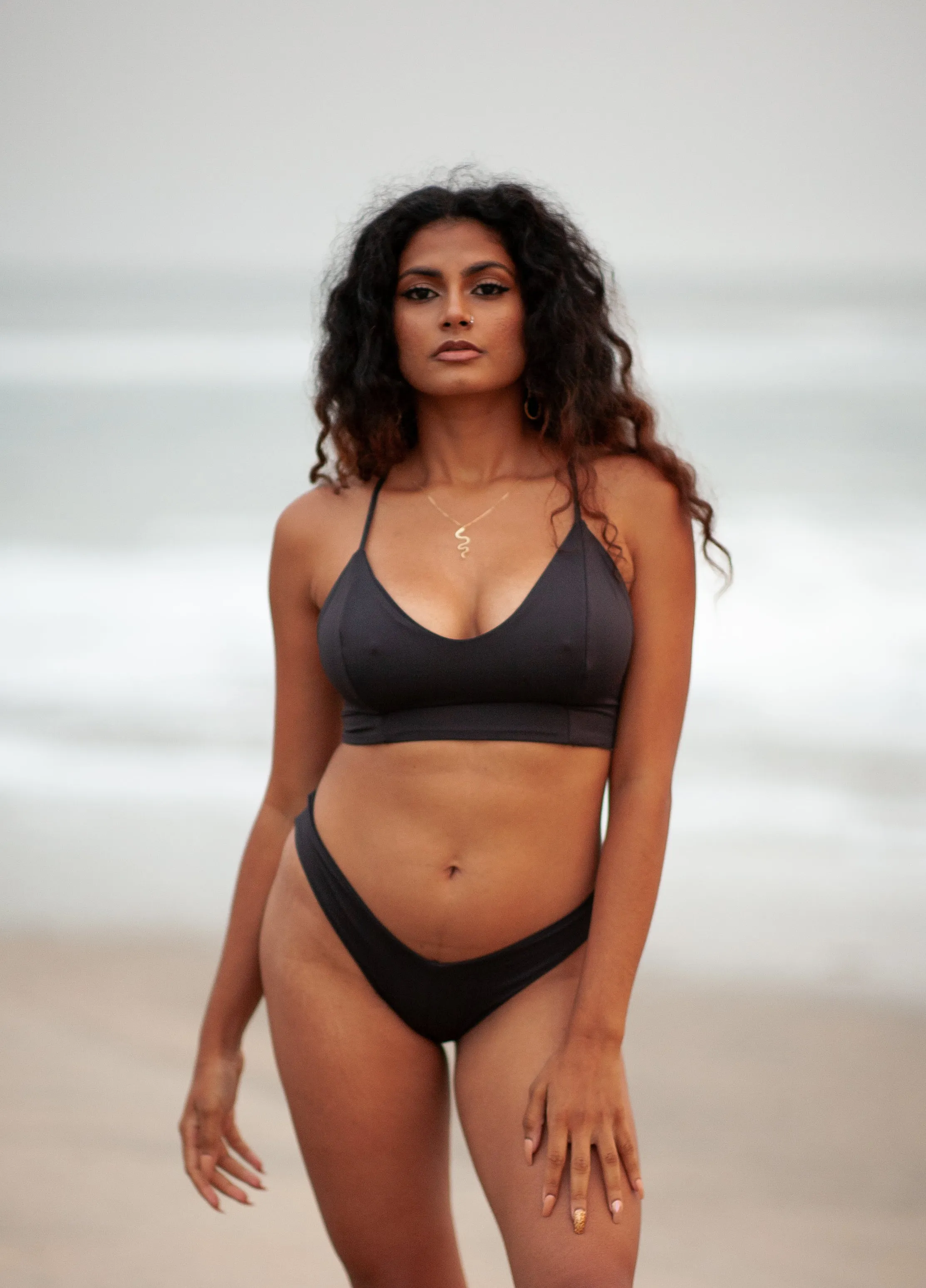 Manui Bottom| All black