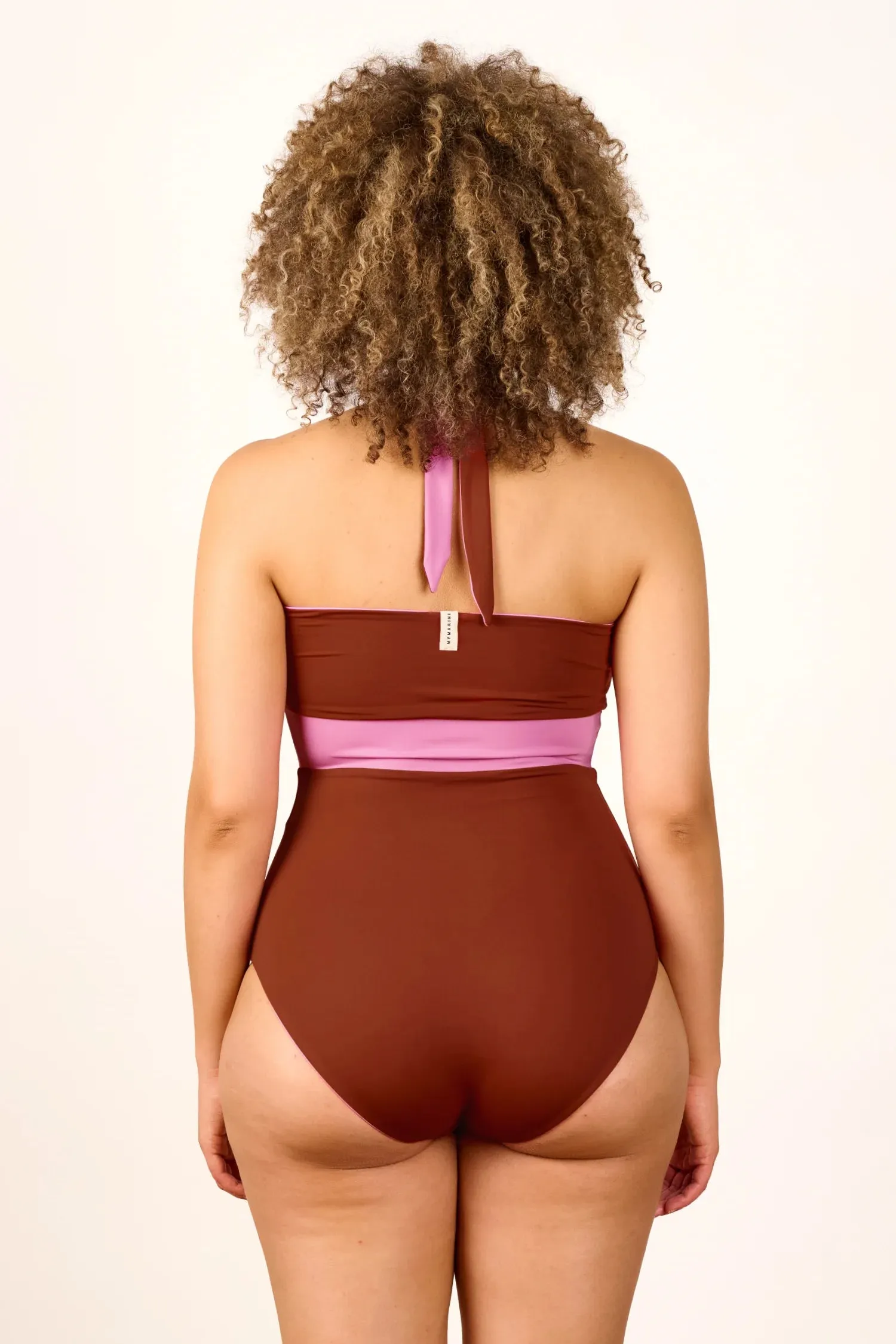 Neckholdersuit '25