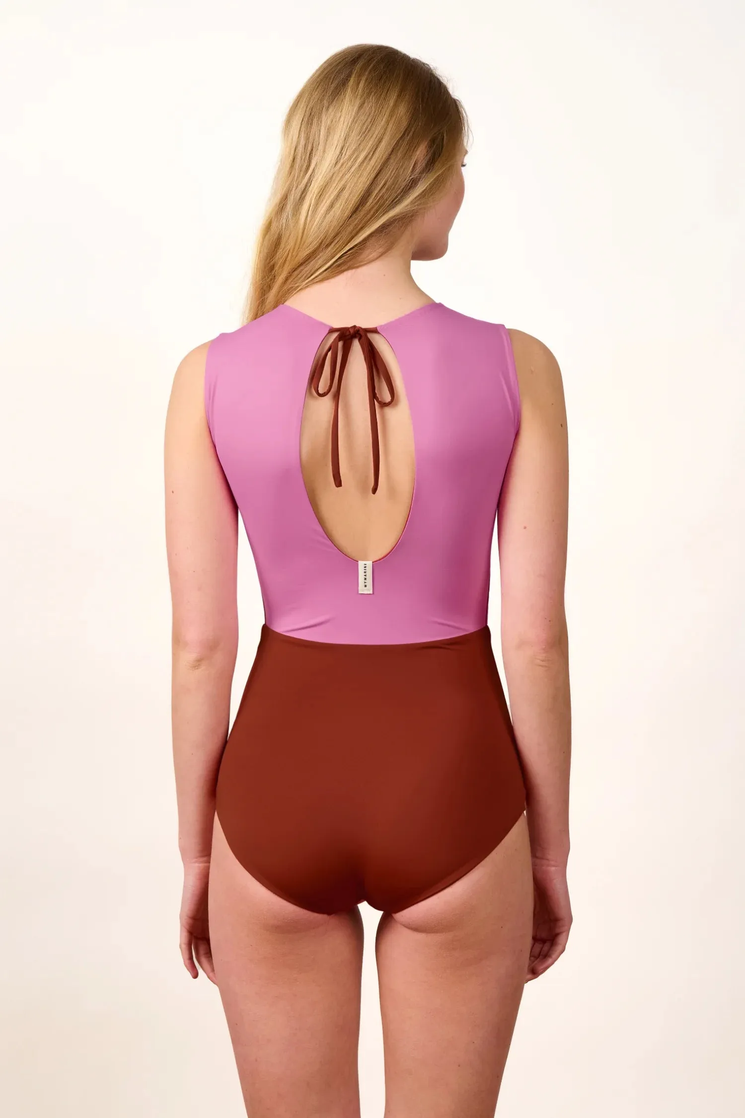 Outfit-Onepiece '25