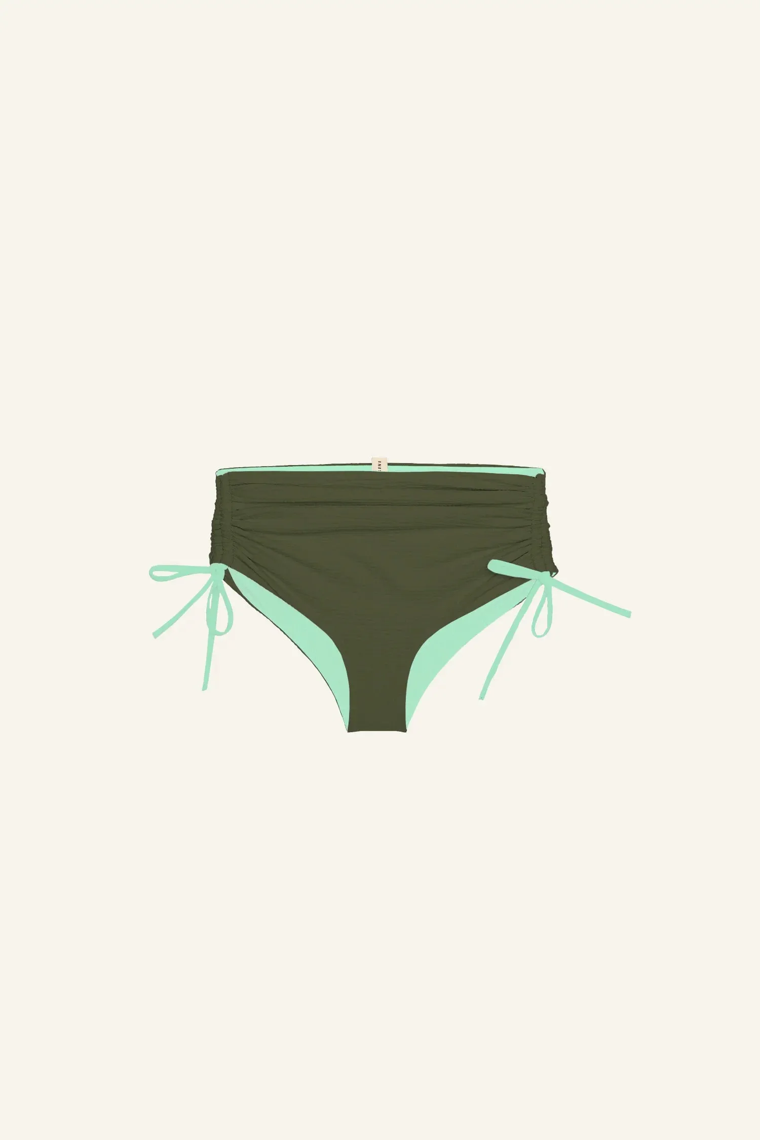 Ruffled Highwaist Shorts '25