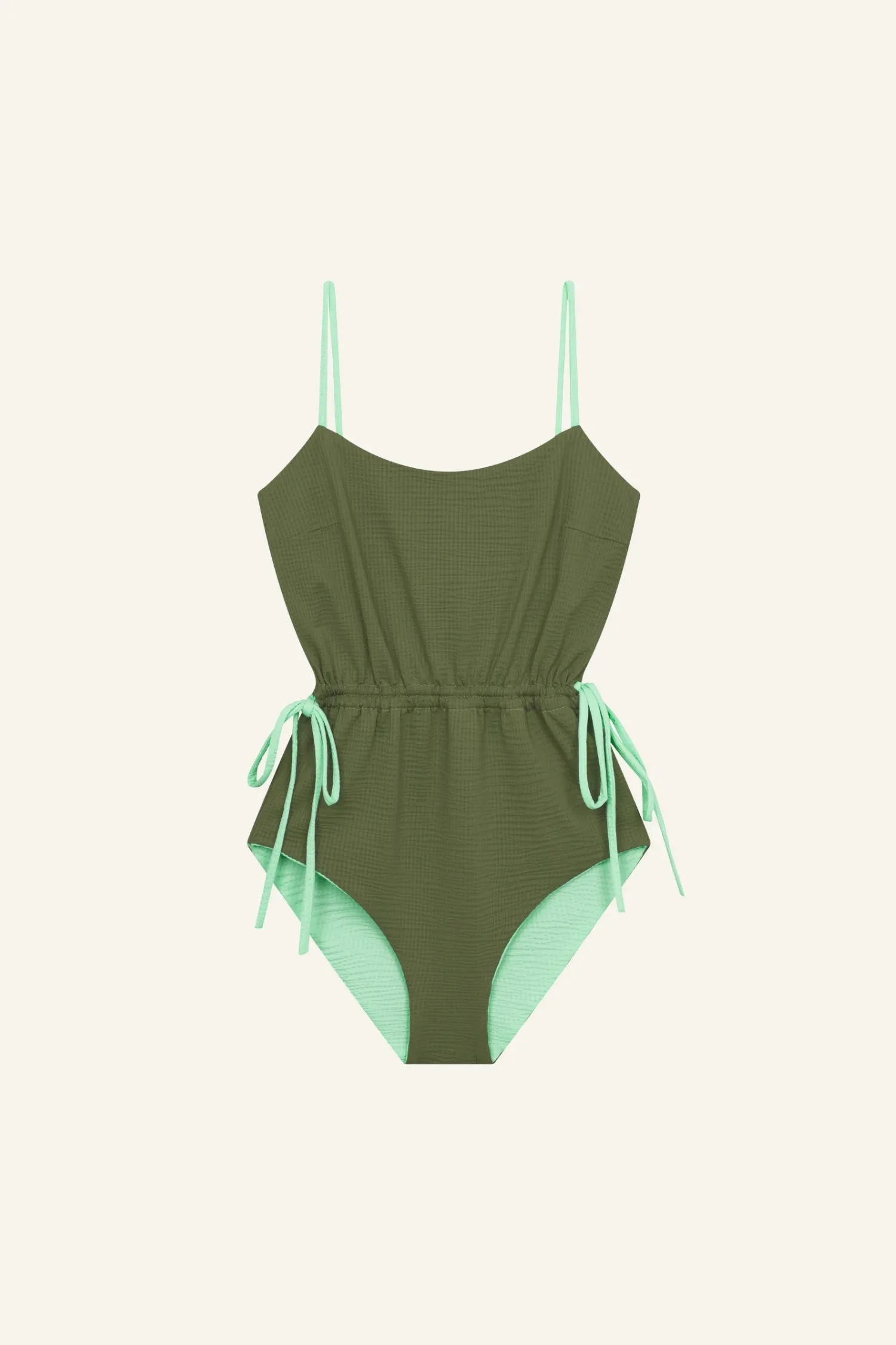 Ruffled Suit '25