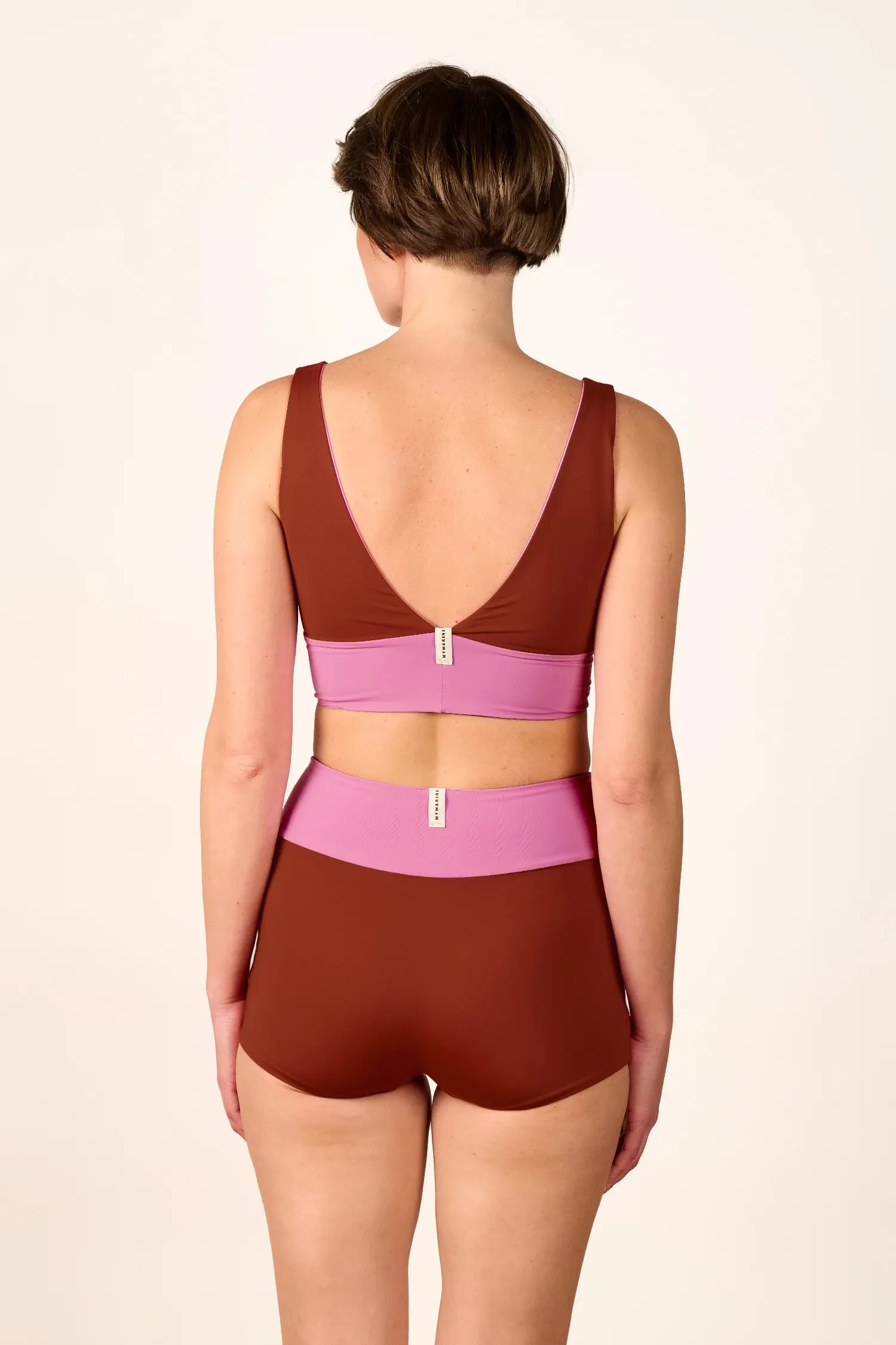 Yoga Top '25